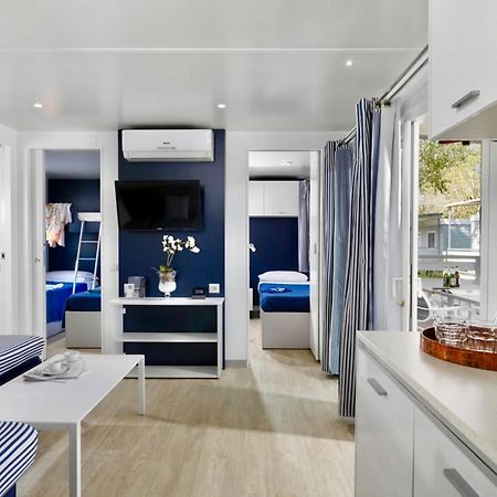 Isamar Holiday Village Ca Lino エクステリア 写真 Interior of a mobile home