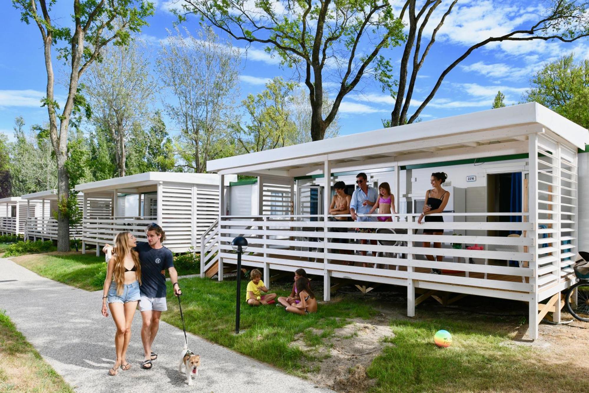 Isamar Holiday Village Ca Lino 部屋 写真 The new "Beach Club" at the Lake of the Ozarks State Park