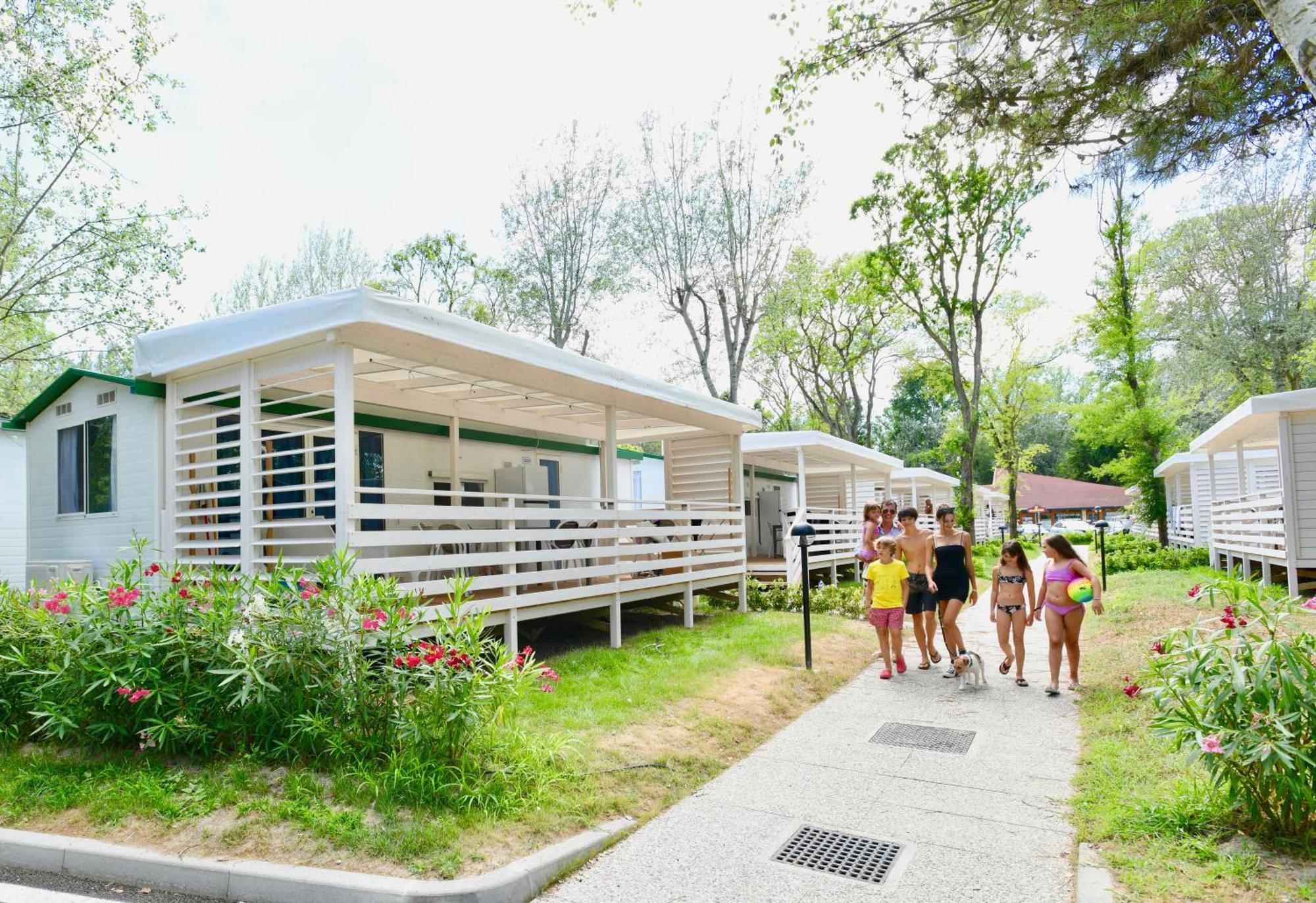 Isamar Holiday Village Ca Lino 部屋 写真 Camp Aguinaldo