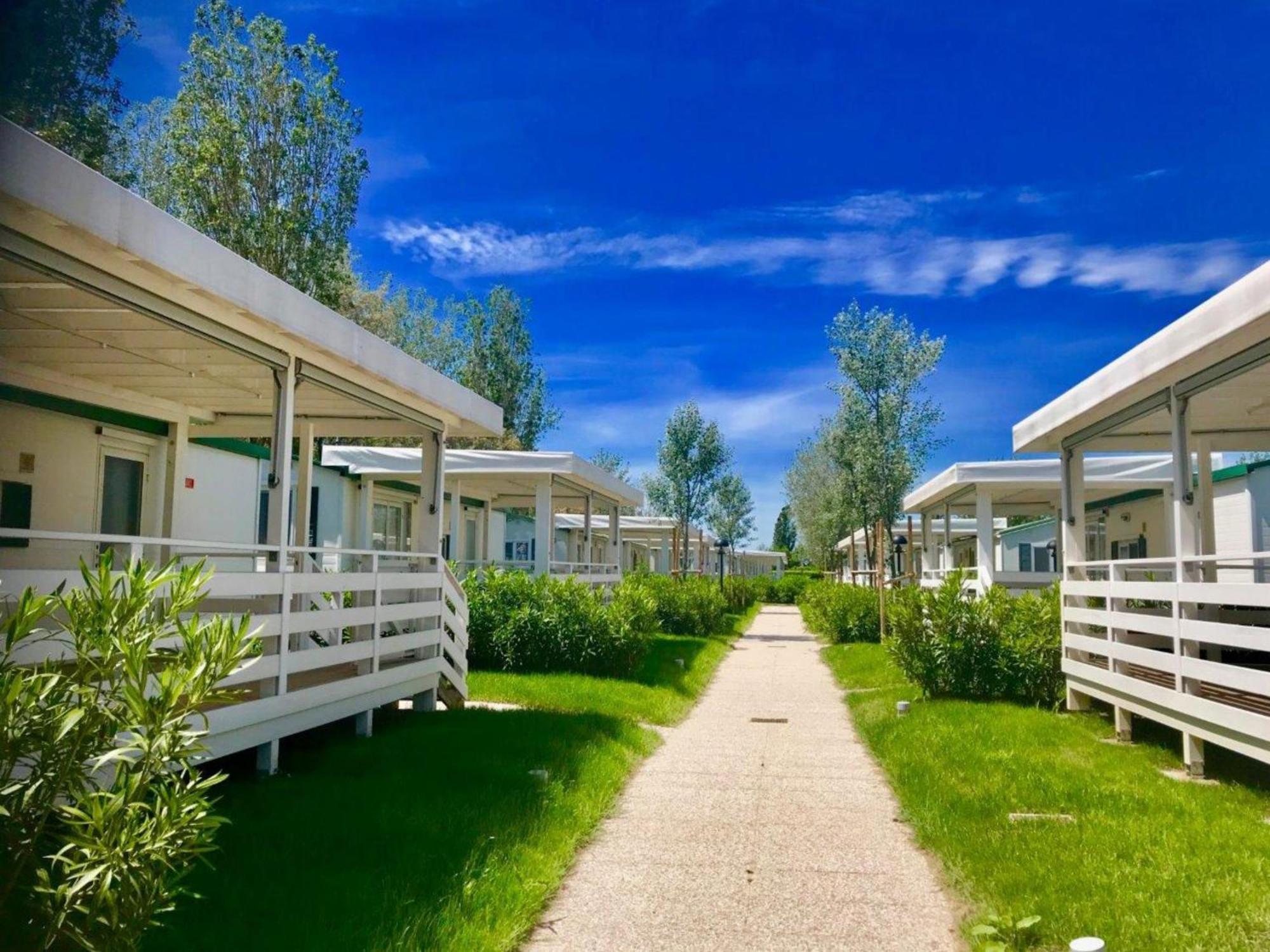 Isamar Holiday Village Ca Lino 部屋 写真 The village of athletes
